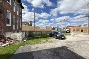 1053 - 1057 S Vandeventer Ave, Saint Louis, MO 63110 - Photo 23