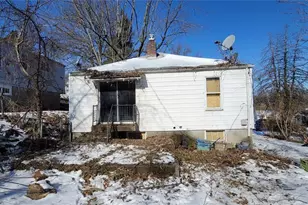 8834 Tyrell Dr, Saint Louis, MO 63136 - Photo 5