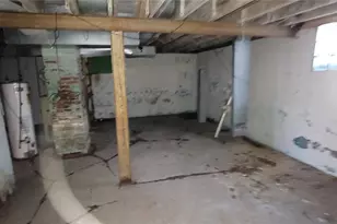 8834 Tyrell Dr, Saint Louis, MO 63136 - Photo 19