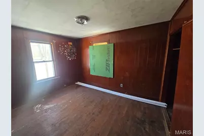 8834 Tyrell Drive, Saint Louis, MO 63136 - Photo 17