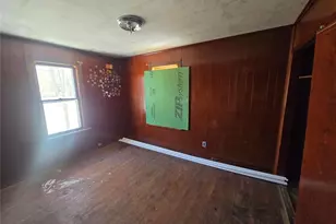 8834 Tyrell Dr, Saint Louis, MO 63136 - Photo 17