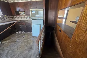 8834 Tyrell Dr, Saint Louis, MO 63136 - Photo 9