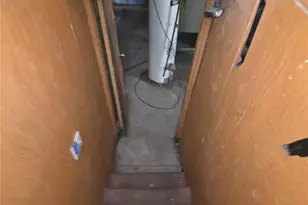 8834 Tyrell Dr, Saint Louis, MO 63136 - Photo 21