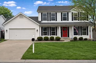 121 Majestic Lakes Blvd, Moscow Mills, MO 63362 - Photo 1