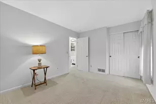 524 N Kirkwood Rd, Kirkwood, MO 63122 - Photo 15