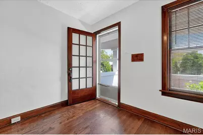 7114 Drury Lane, Saint Louis, MO 63143 - Photo 3