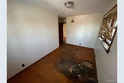 5275 Alcott Avenue, Saint Louis, MO 63120 - Photo 13