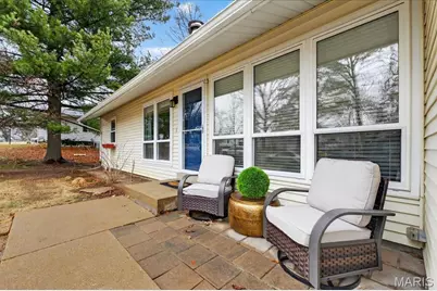 1340 Samoa Drive, Saint Louis, MO 63126 - Photo 3