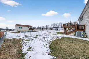 900 Sherwood Dr, Warrenton, MO 63383 - Photo 41