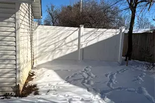 702 Overton St, Farmington, MO 63640 - Photo 3