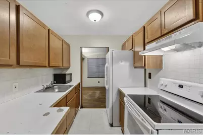 1316 Bayonne Drive, Saint Louis, MO 63138 - Photo 11