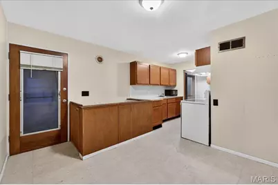 1316 Bayonne Drive, Saint Louis, MO 63138 - Photo 13