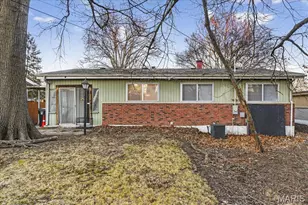 1316 Bayonne Dr, Saint Louis, MO 63138 - Photo 25