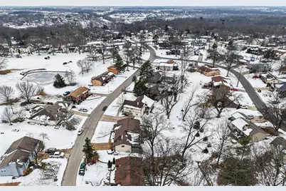 11 Champagne Drive, Lake Saint Louis, MO 63367 - Photo 45