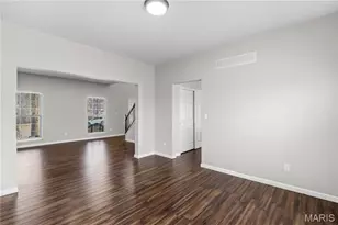 569 Great Oaks Meadow Dr, Wentzville, MO 63385 - Photo 11