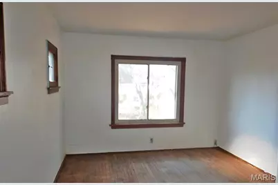 3505 East Place, Saint Louis, MO 63121 - Photo 5