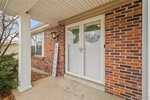 279 Aspen Village Dr, Ballwin, MO 63021 - Photo 5