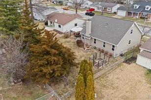 279 Aspen Village Dr, Ballwin, MO 63021 - Photo 31