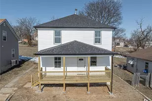 105 E Roosevelt Ave, Union, MO 63084 - Photo 5