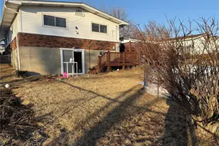 2670 Delaware Dr, Florissant, MO 63033 - Photo 27