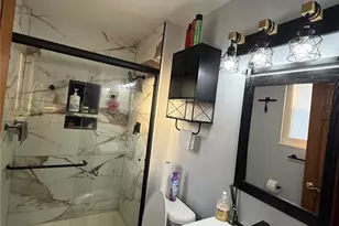 2670 Delaware Dr, Florissant, MO 63033 - Photo 17