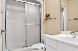 811 Wheaton Way, Creve Coeur, MO 63141 - Photo 21