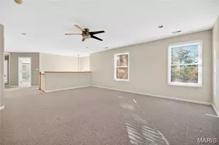 811 Wheaton Way, Creve Coeur, MO 63141 - Photo 11