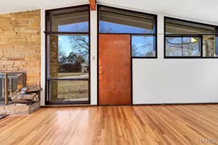 1039 Coffey Ct, Saint Louis, MO 63126 - Photo 7