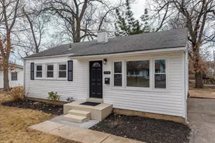 11218 St Shawn Ln, Saint Ann, MO 63074 - Photo 1