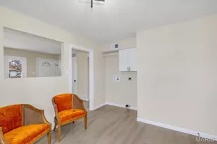 11218 St Shawn Ln, Saint Ann, MO 63074 - Photo 7