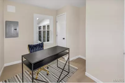 11218 Saint Shawn Lane, Saint Ann, MO 63074 - Photo 17