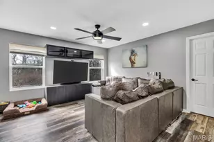 25 Bedford Way, Wentzville, MO 63385 - Photo 9