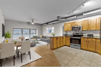 1019 N Skinker Parkway #224, Saint Louis, MO 63112 - Photo 3