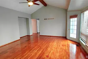 961 Villa Gran Way, Fenton, MO 63026 - Photo 5