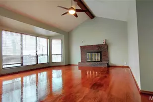 961 Villa Gran Way, Fenton, MO 63026 - Photo 3