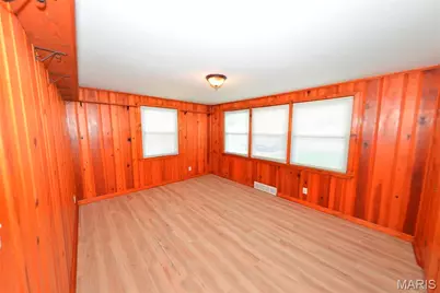 1005 Hawthorn Avenue, Saint Charles, MO 63301 - Photo 23