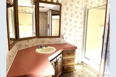 210 S Hwy Y, Shelbyville, MO 65565 - Photo 13