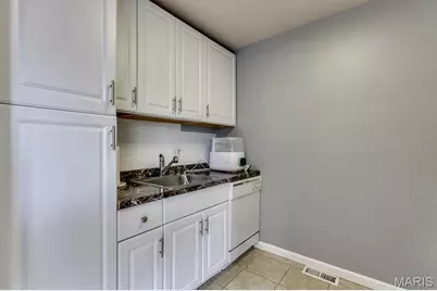 815 Wendevy Court, Ballwin, MO 63011 - Photo 13