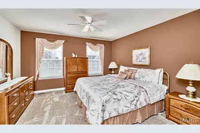 4049 Portland Ridge Drive, Florissant, MO 63034 - Photo 23