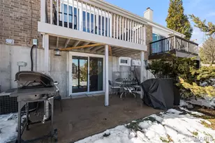 2042 Kentmore Ln, Chesterfield, MO 63017 - Photo 33