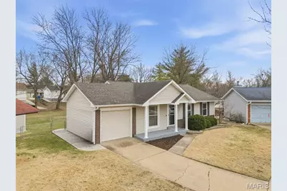 11950 Meadow Grove Court, Maryland Heights, MO 63043 - Photo 3