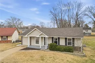 11950 Meadow Grove Ct, Maryland Heights, MO 63043 - Photo 5