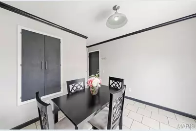 11950 Meadow Grove Court, Maryland Heights, MO 63043 - Photo 25