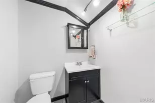 11950 Meadow Grove Ct, Maryland Heights, MO 63043 - Photo 15