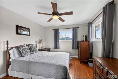 1812 Debbie Drive, High Ridge, MO 63049 - Photo 17