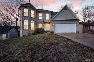 9 Pointer Ct, Lake Saint Louis, MO 63367 - Photo 1