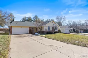 2876 Danube Way, Saint Charles, MO 63301 - Photo 3