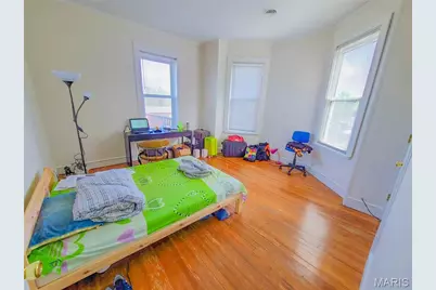 5943 Kingsbury Avenue, Saint Louis, MO 63112 - Photo 5