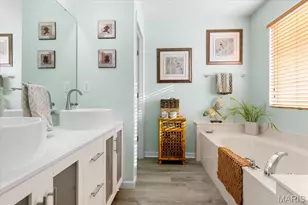 332 Willott Square Dr, Saint Peters, MO 63376 - Photo 5