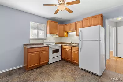 416 S Cadillac Drive, Saint Charles, MO 63301 - Photo 3